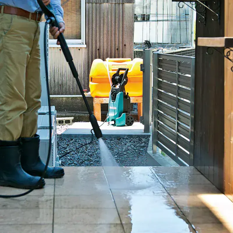 Makita HW1300